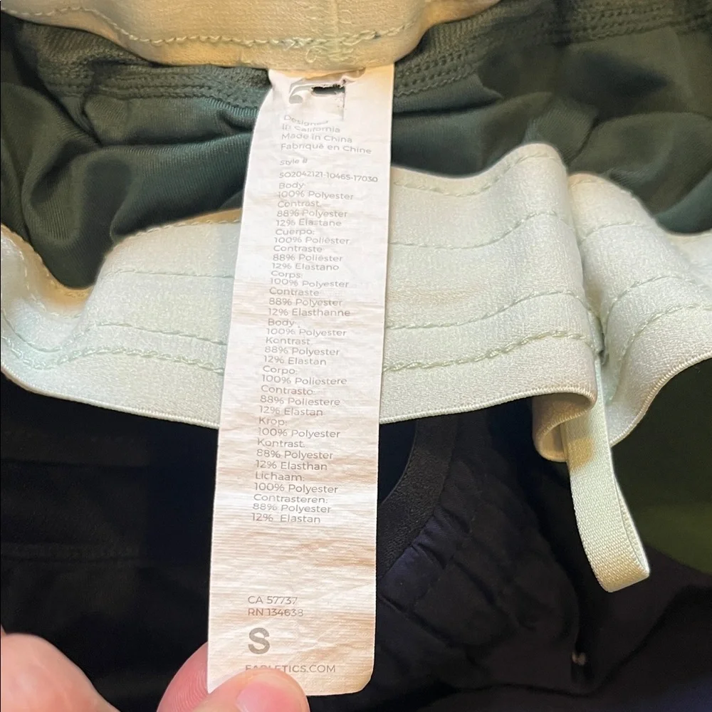 Fabletics running shorts - Picture 3 of 3